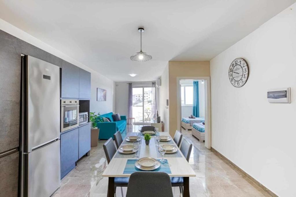 Apartment In Marsaskala Esterno foto