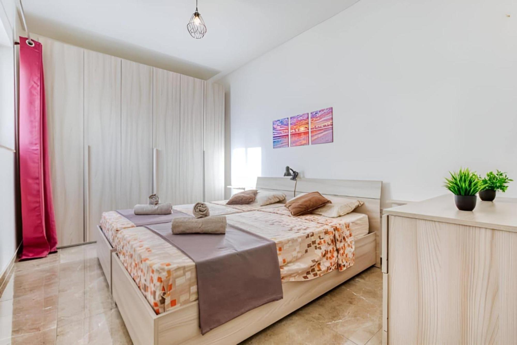 Apartment In Marsaskala Esterno foto